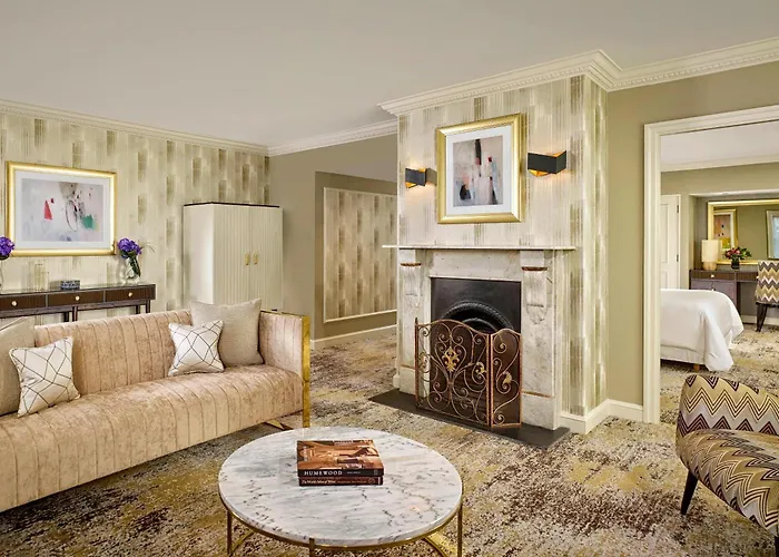 The College Green Dublin Hotel, Autograph Collection